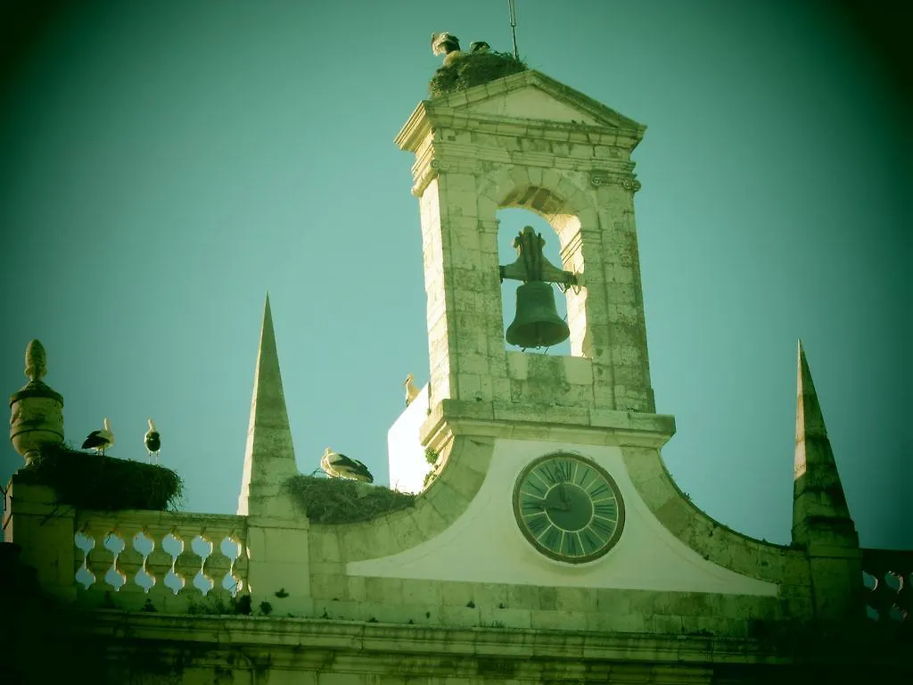 Guest House Capitao Mor Φάρο
