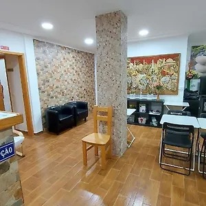 2* Guest house Residencial Condado